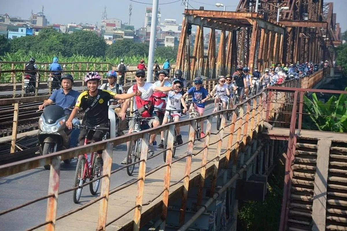 Half-Day Hanoi E-Bike Tour: Exploring Ancient Co Loa Citadel